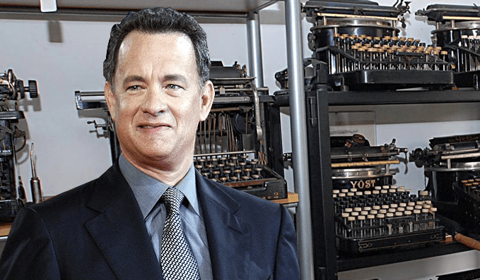 tom_hanks_typewriter[1]