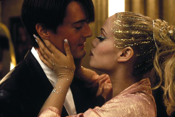 Elizabeth Berkley and Kyle MacLachlan in Showgirls.