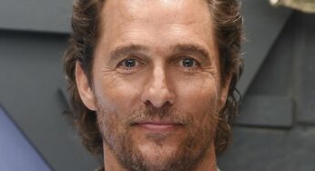Divertidísimo: Matthew McConaughey juega al bingo online con una residencia de ancianos